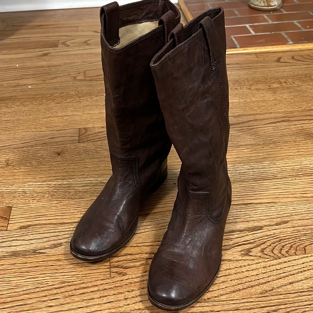 FRYE Boots sz 9M